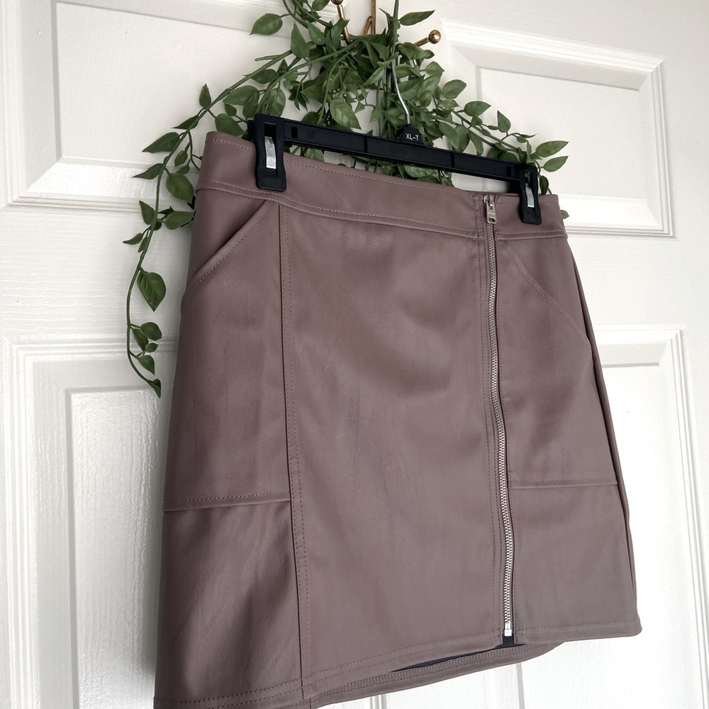 EXPRESS, taupeish, SIZE 10, vegan leather mini skirt WITH TAGS